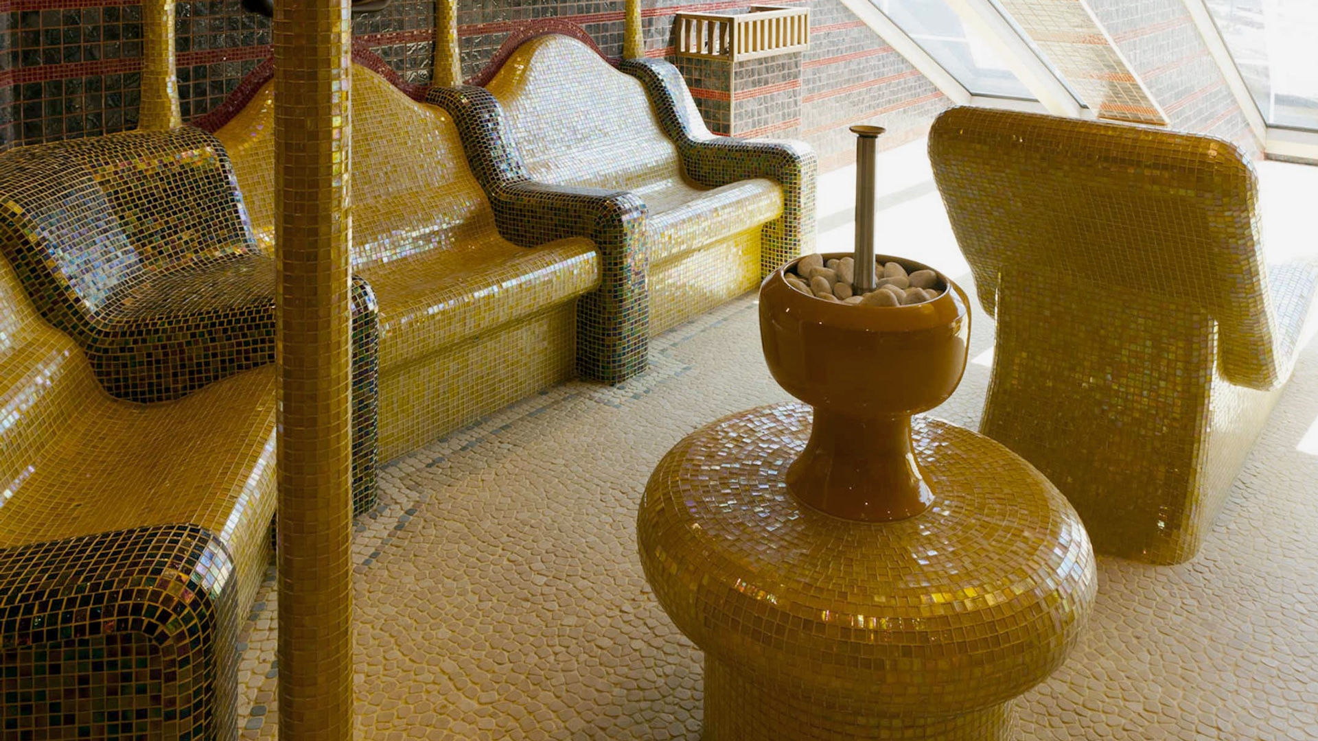 interni in marmo nave costa fascinosa